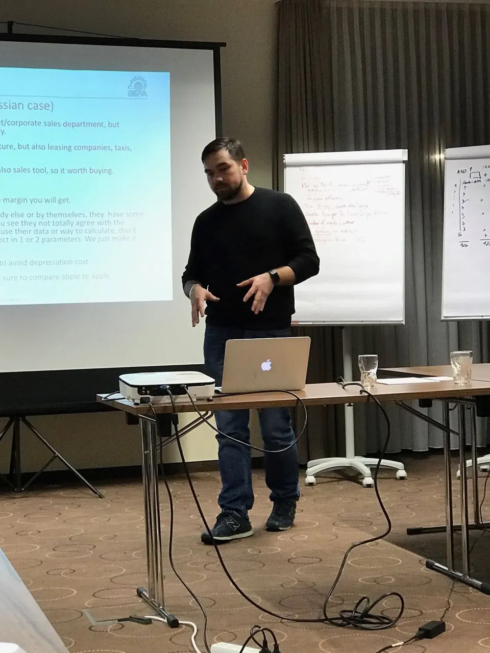 Presenting a SaaS sales tool to a dealer network